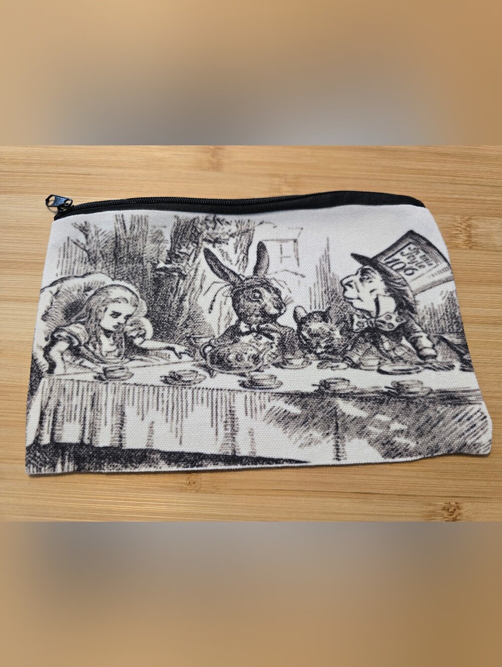 🐰 🎩 Alice in Wonderland Mad Hatter Tea Party Canvas Pouch Makeup Bag NWOT
